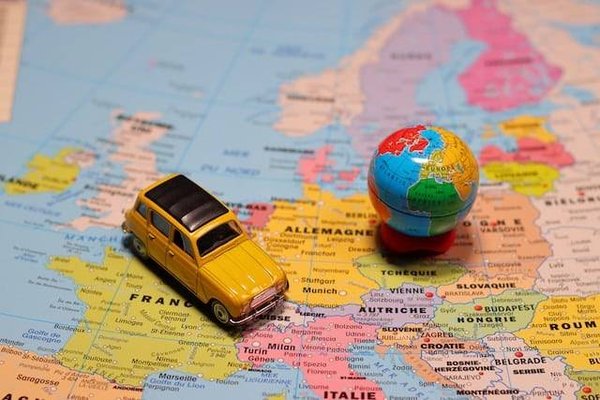 Où trouver des informations touristiques : Le guide complet pour les globe-trotters économes
